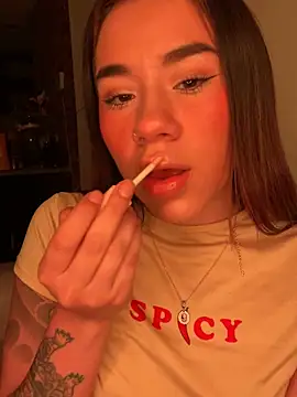 Im Valen Cute online show from 05-31-26, 03:45