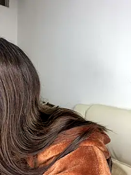 Im Valen Cute online show from 11-28-25, 02:34