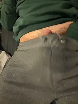 Dan8736 online show from 11-18-25, 06:44