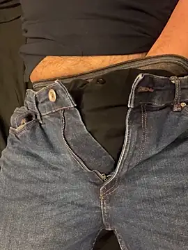 Dan8736 online show from 11-27-25, 08:20