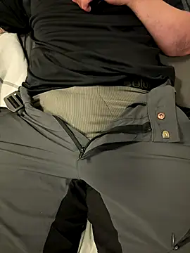 Dan8736 online show from 11-04-25, 08:01