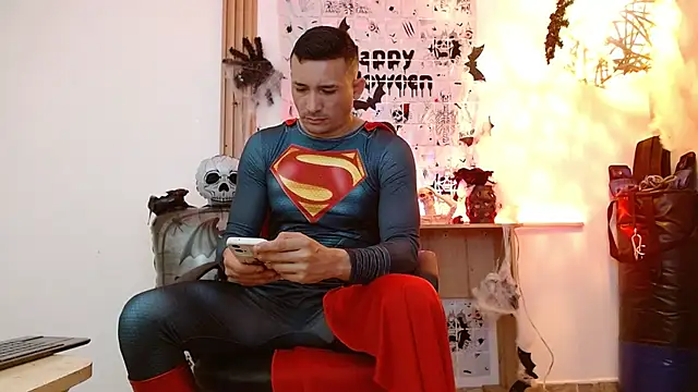 Reiko 85  online show from 10-30-25, 02:36