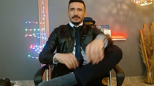 Reiko 85  online show from 02-17-26, 02:36