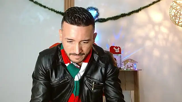 Reiko 85  online show from 12-02-25, 03:14