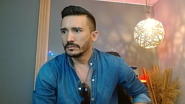 Reiko 85  online show from 04-02-26, 02:46