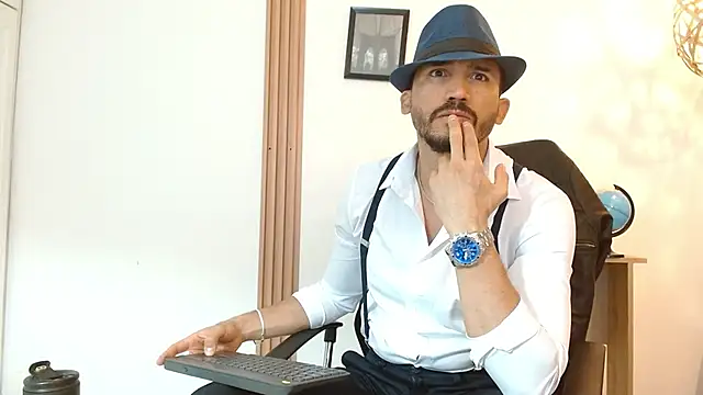 Reiko 85  online show from 09-17-25, 02:52