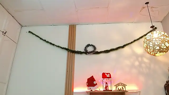 Reiko 85  online show from 12-05-25, 02:15