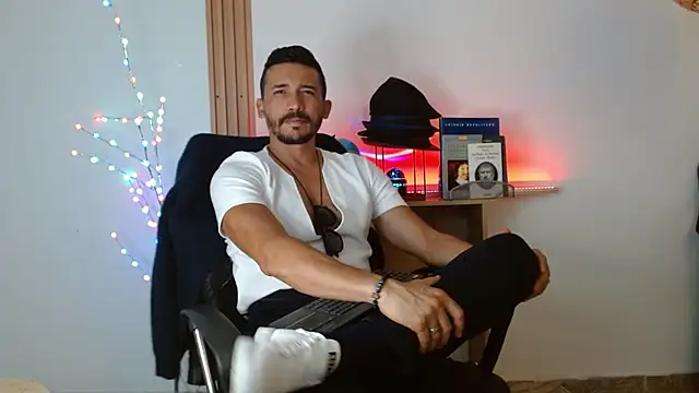 Reiko 85  online show from 01-10-26, 07:31