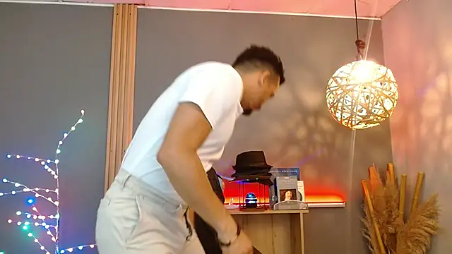 Reiko 85  online show from 02-05-26, 02:35