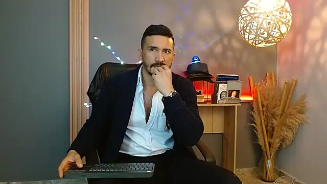 Reiko 85  online show from 03-30-26, 06:42