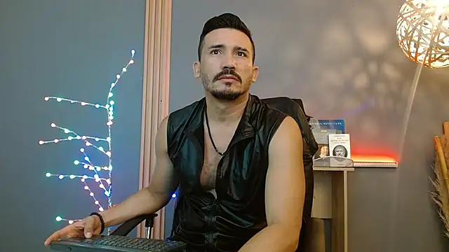 Reiko 85  online show from 02-03-26, 02:33