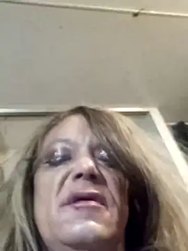 Snapshot of Cumhrd777 chatting on 11-05-25, 08:39 Cumhrd777 online show from 11-05-25, 08:39