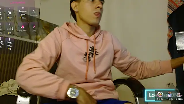 Dyla n18 online show from 10-15-25, 10:51