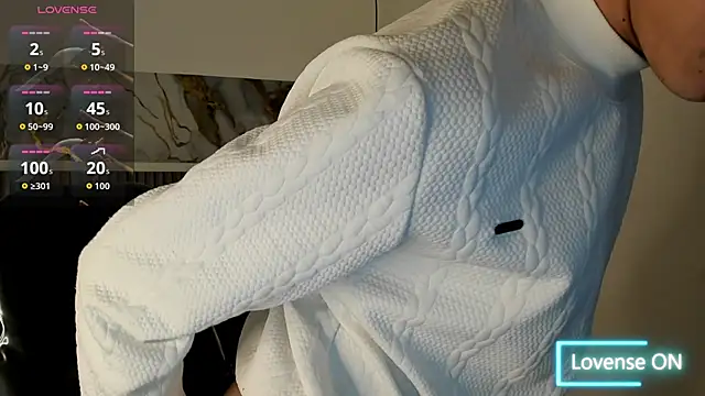 Dyla n18 online show from 03-30-26, 08:43