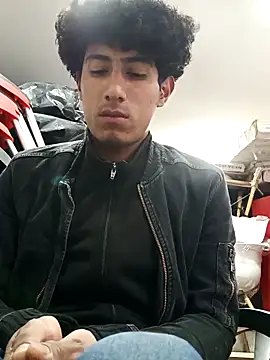 alexander32r online show from 09-26-25, 03:30