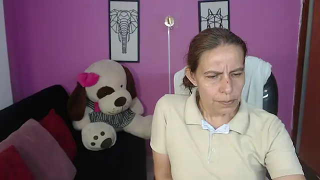 Milf karlye online show from 10-22-25, 02:44