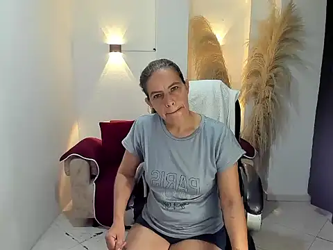 Milf karlye online show from 05-11-26, 08:49