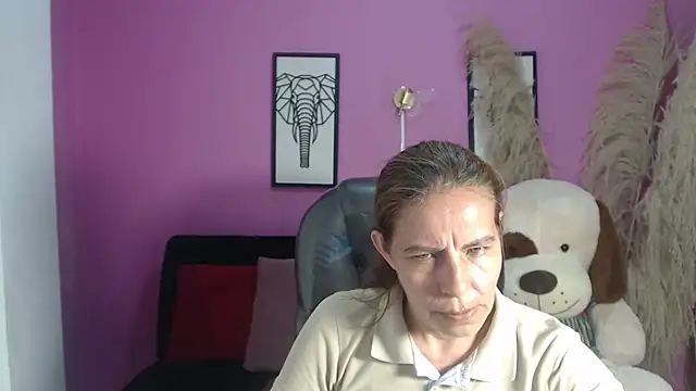 Milf karlye online show from 10-30-25, 02:32