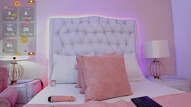 MonserratPeters online show from 01-15-25, 03:43