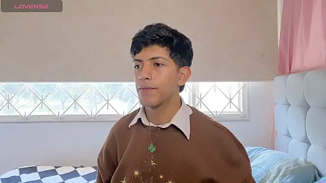 teobowny  online show from 11-16-25, 04:01