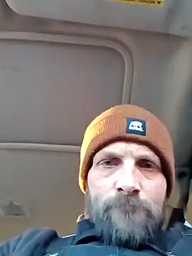 Snapshot of Whipit323 chatting on 02-20-26, 01:35 Whipit323 online show from 02-20-26, 01:35