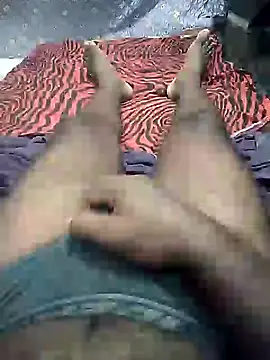 mallucallboy2104 online show from 01-18-25, 07:37