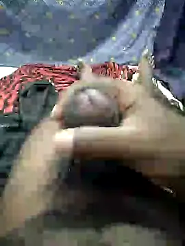 mallucallboy2104 online show from 12-11-24, 07:57