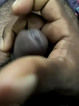 mallucallboy2104 online show from 09-30-25, 08:26