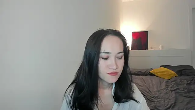 aenie online show from 10-25-25, 12:17