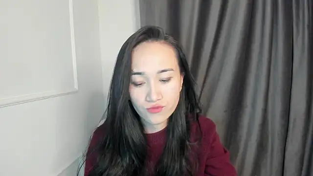 aenie online show from 10-08-25, 01:45