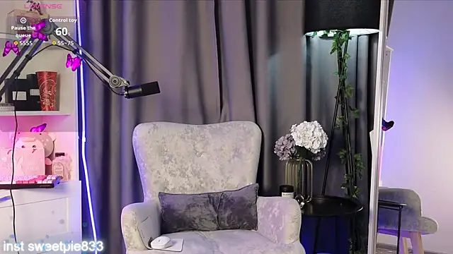 Anal Girl  online show from 05-14-26, 06:16