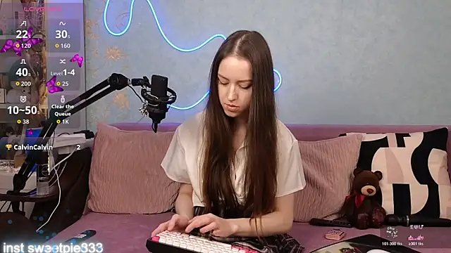 Anal Girl  online show from 12-22-25, 05:02