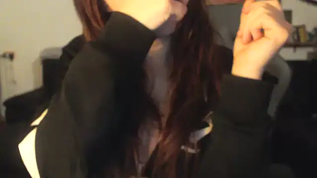 complicata mente online show from 02-02-25, 06:58