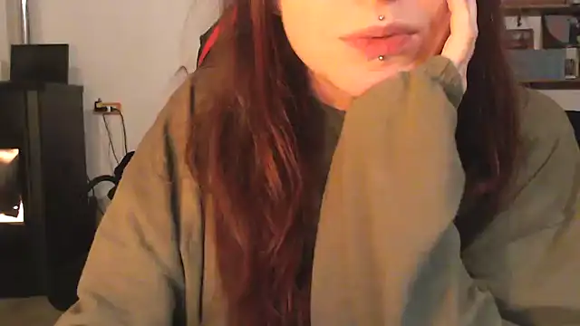 complicata mente online show from 02-27-25, 07:04