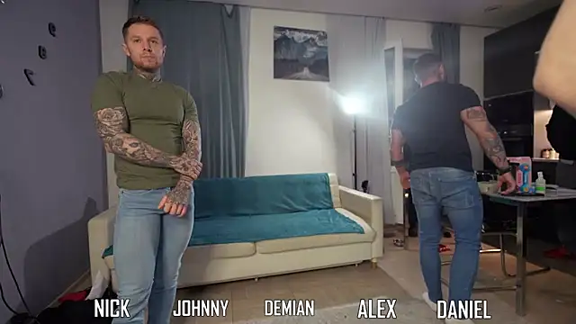 Alex xxx online show from 10-19-25, 03:26