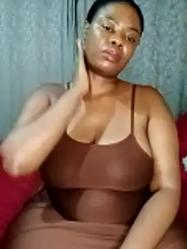 Luciouslips00 online show from 11-09-25, 06:56