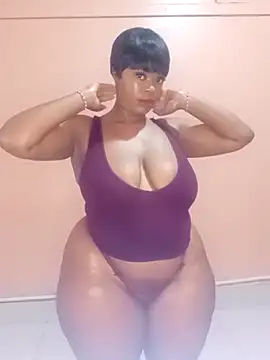 Luciouslips00 online show from 05-23-26, 05:56