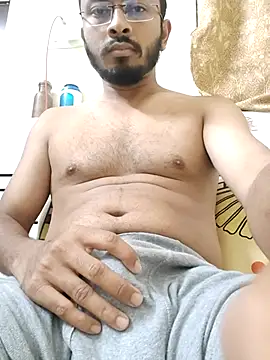 Snapshot of Punekarmanoj97 chatting on 09-28-25, 06:15 Punekarmanoj97 online show from 09-28-25, 06:15