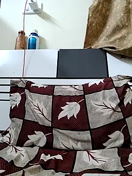 Punekarmanoj97 online show from 12-20-25, 07:50