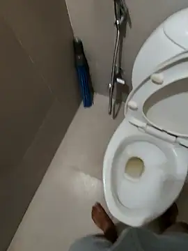 Punekarmanoj97 online show from 11-08-25, 06:11