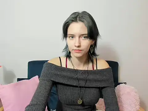 DevineNatalie online show from 12-09-24, 07:29