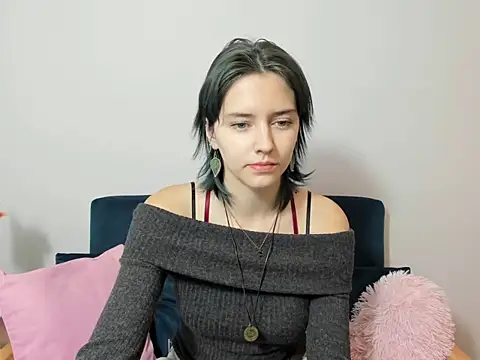 DevineNatalie online show from 12-09-24, 04:26