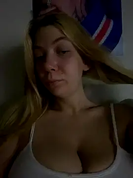 Snapshot of Mandispandis1 chatting on 09-18-25, 11:52 Mandispandis1 online show from 09-18-25, 11:52