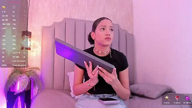 Alahia Baiter online show from 03-10-25, 11:34