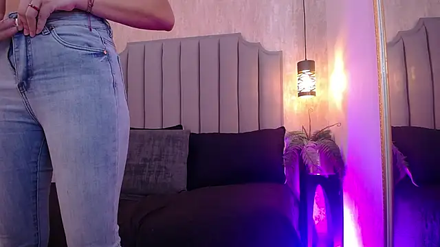 Alahia Baiter online show from 02-22-25, 05:46