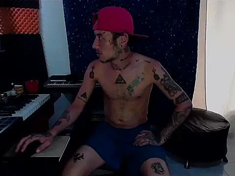 patrik tattoo  online show from 02-22-25, 10:52