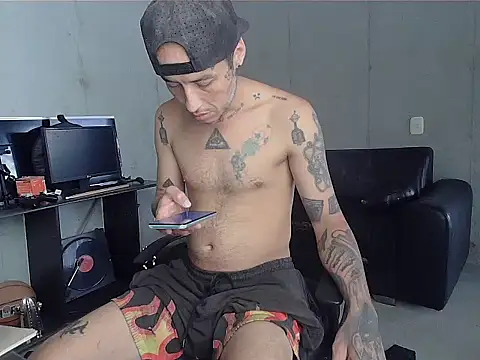 Snapshot of patrik_tattoo_ chatting on 03-19-26, 03:34 patrik tattoo online show from 03-19-26, 03:34