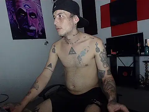 patrik tattoo  online show from 04-22-26, 04:41