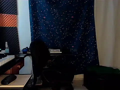 patrik tattoo  online show from 02-07-25, 03:23