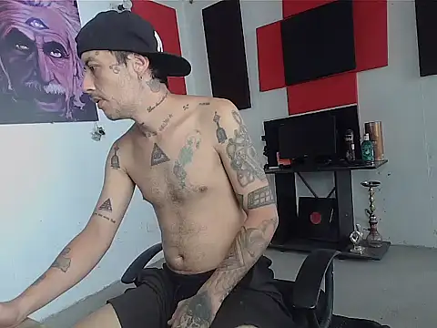 patrik tattoo  online show from 04-29-26, 04:33